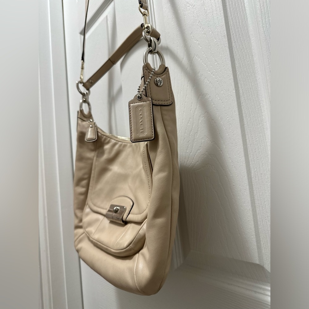 Coach Kristin F22306 Leather Hobo Shoulder Bag Detachable Crossbody in Cream - Picture 5 of 15